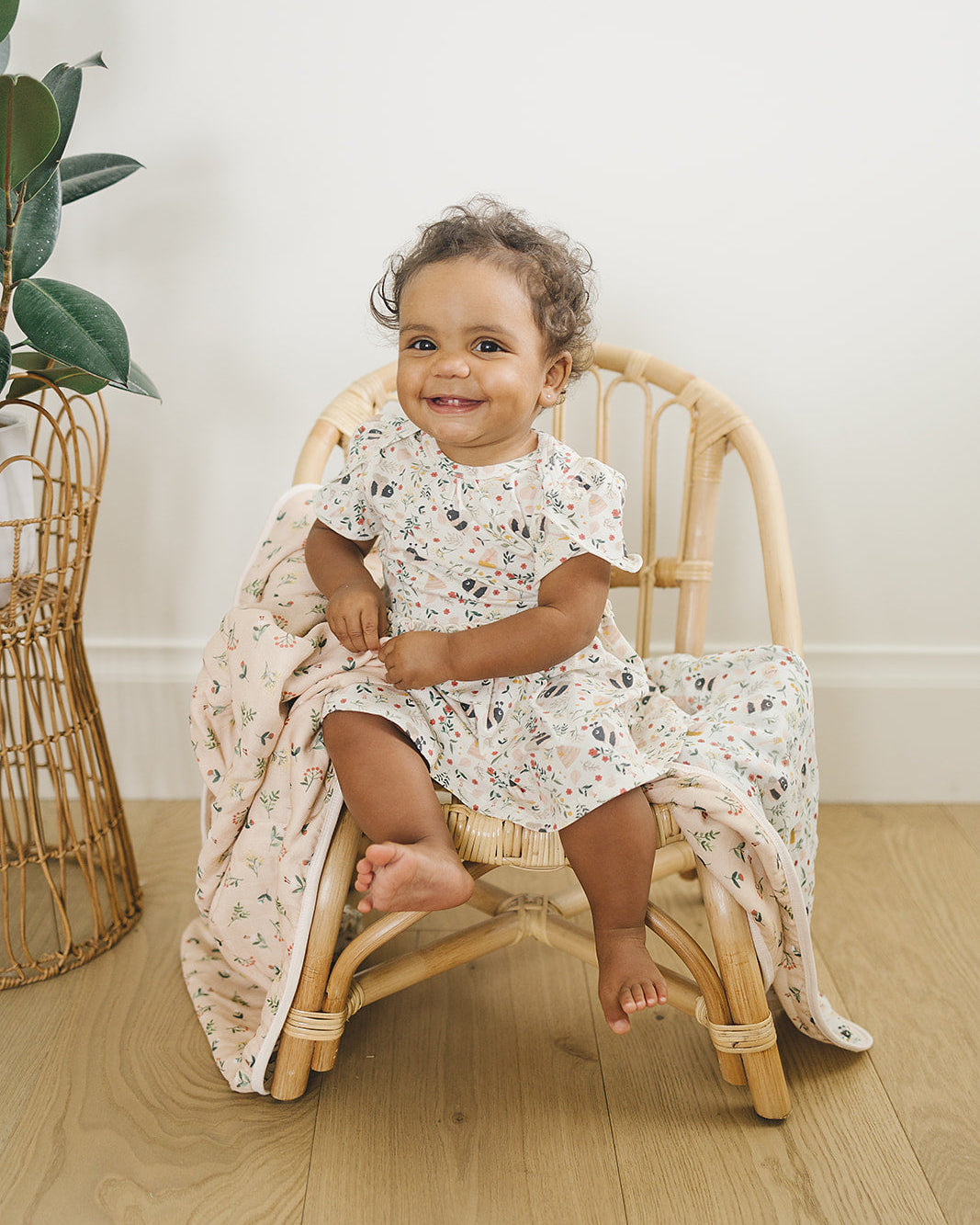 Short-Sleeve-Bodysuit-Dress-Bumble-Bees-2