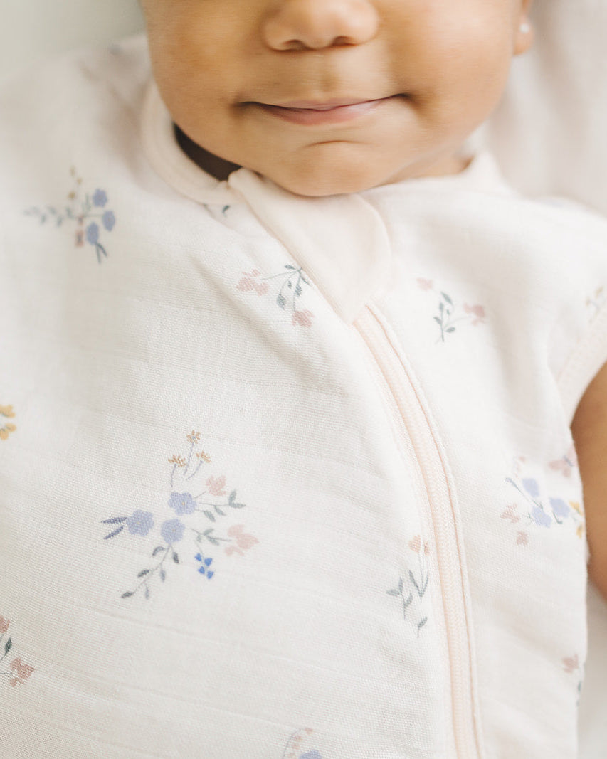 Muslin-Lightweight-Sleep-Bags-0.5-TOG-Ditsy-Floral-5