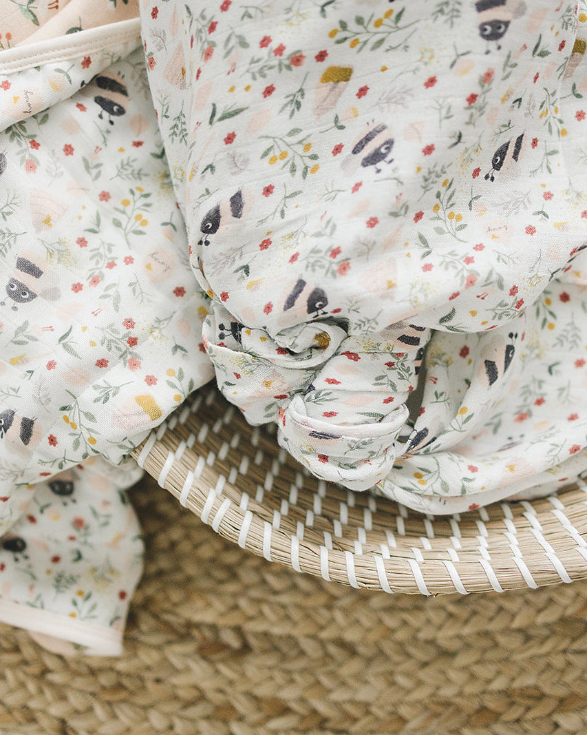 Muslin-Quilt-Bumble-Bees-4