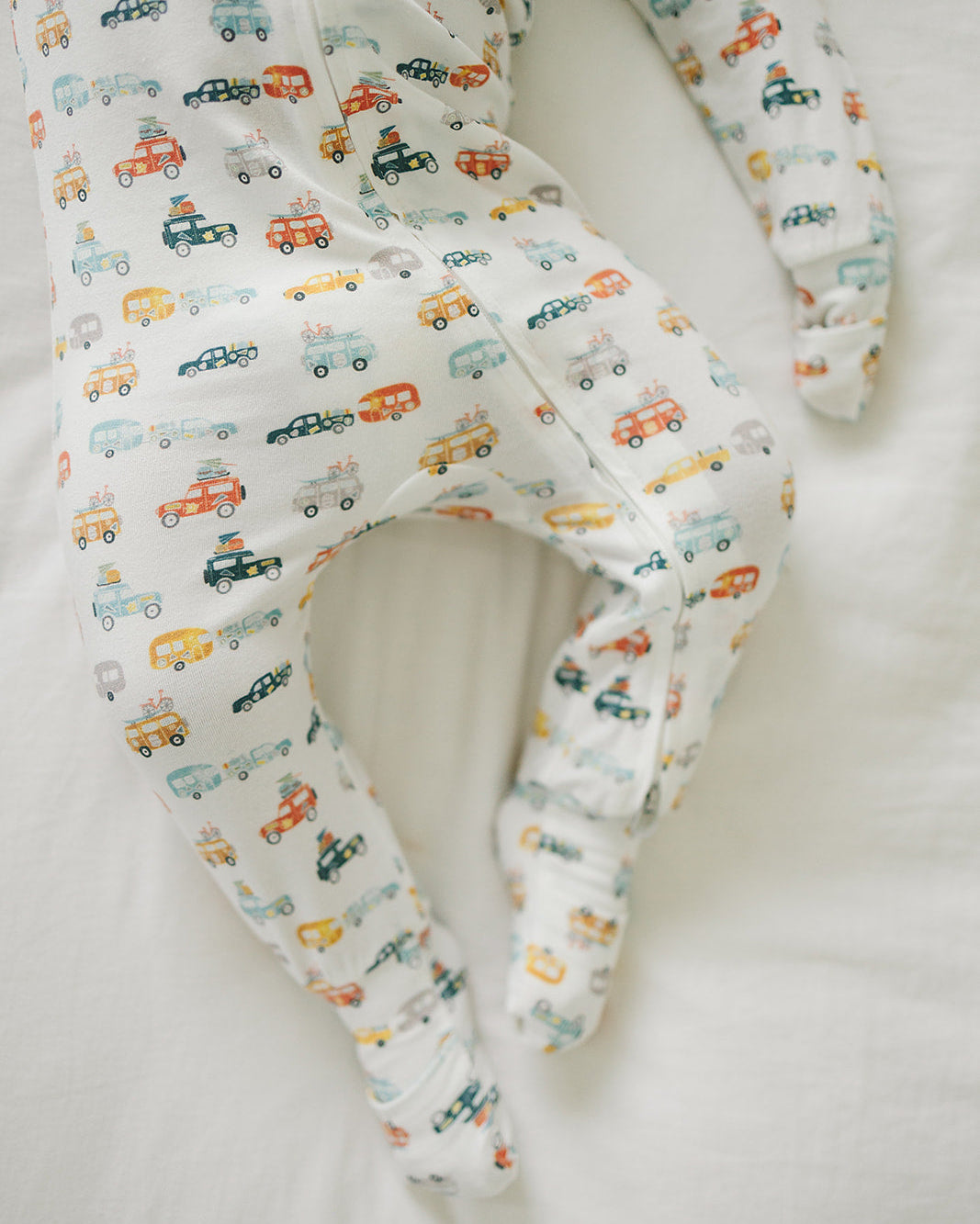 Sleeper-Camper-Vans-6