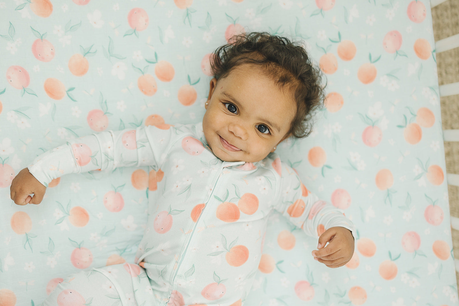 Drap de berceau en mousseline - Pêches-3