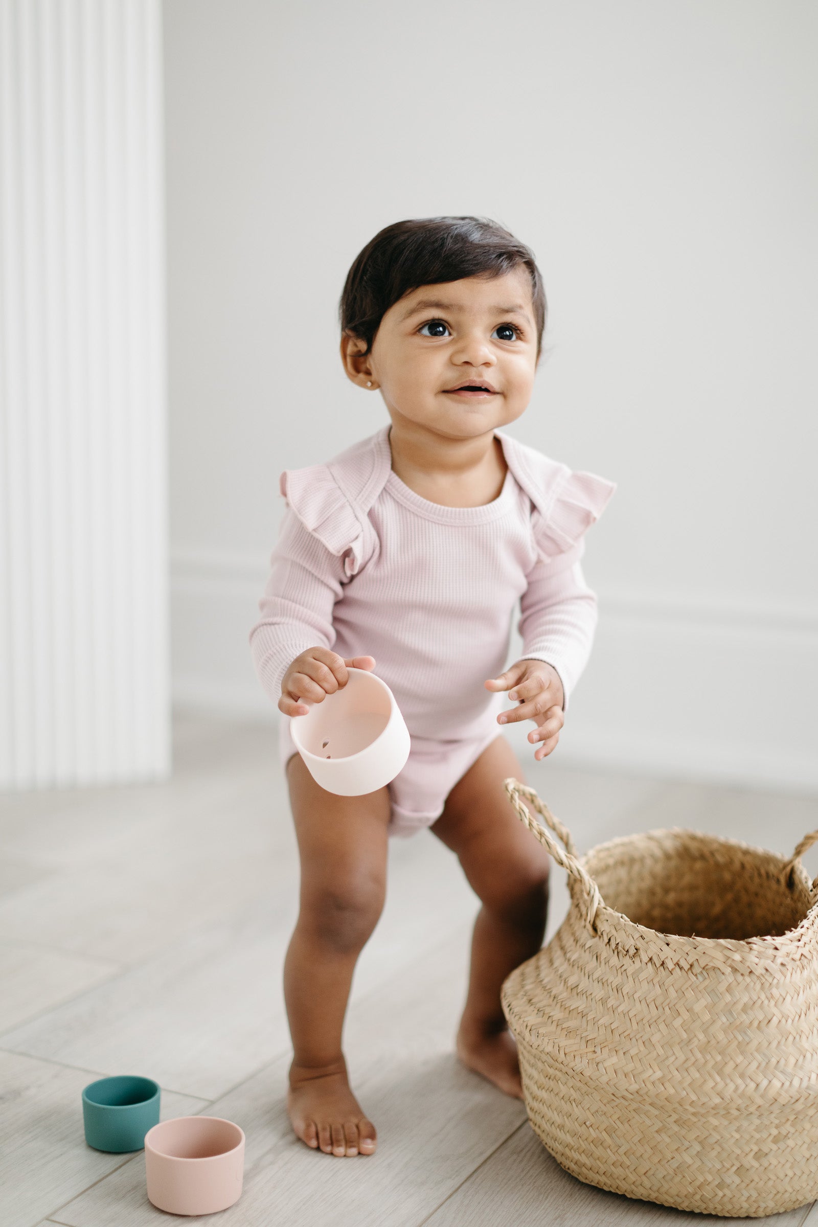 Waffle store ruffle body suit and bonnet