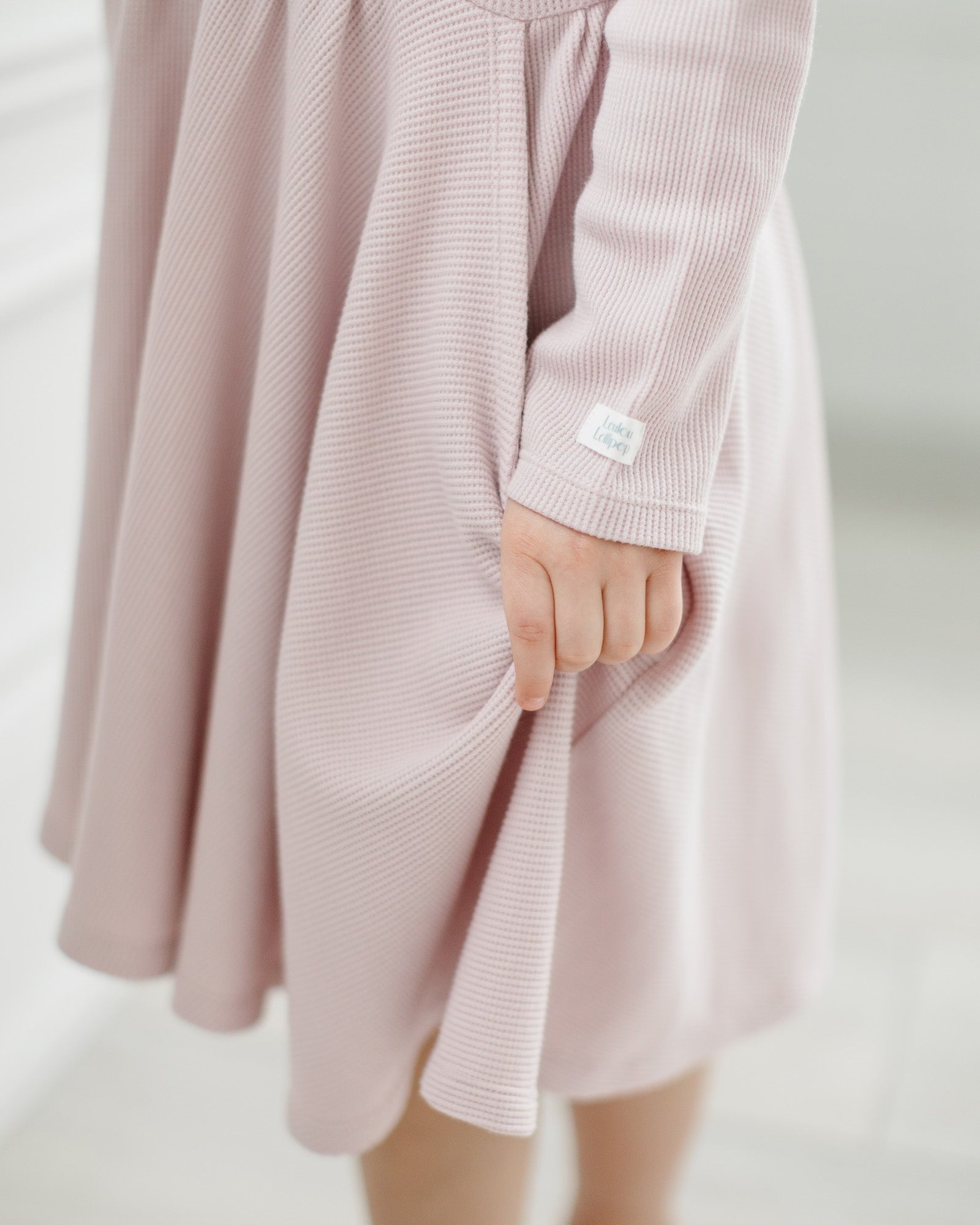 Robe chandail gaufrée à manches longues rose chair 7