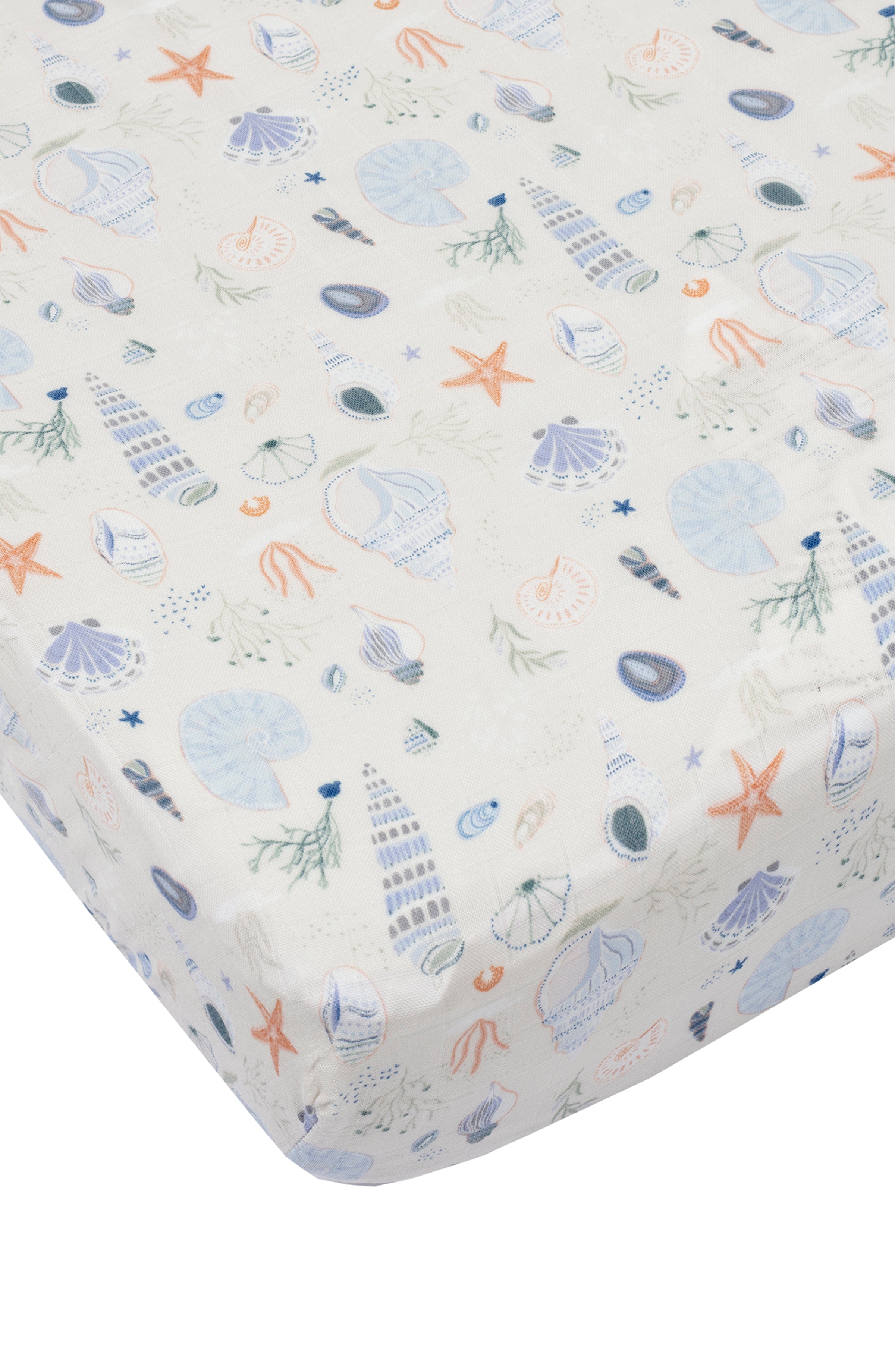 Muslin-Fitted-Crib-Sheet-Seashells-1