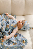 Muslin-Swaddle-Jungle-Friends-2