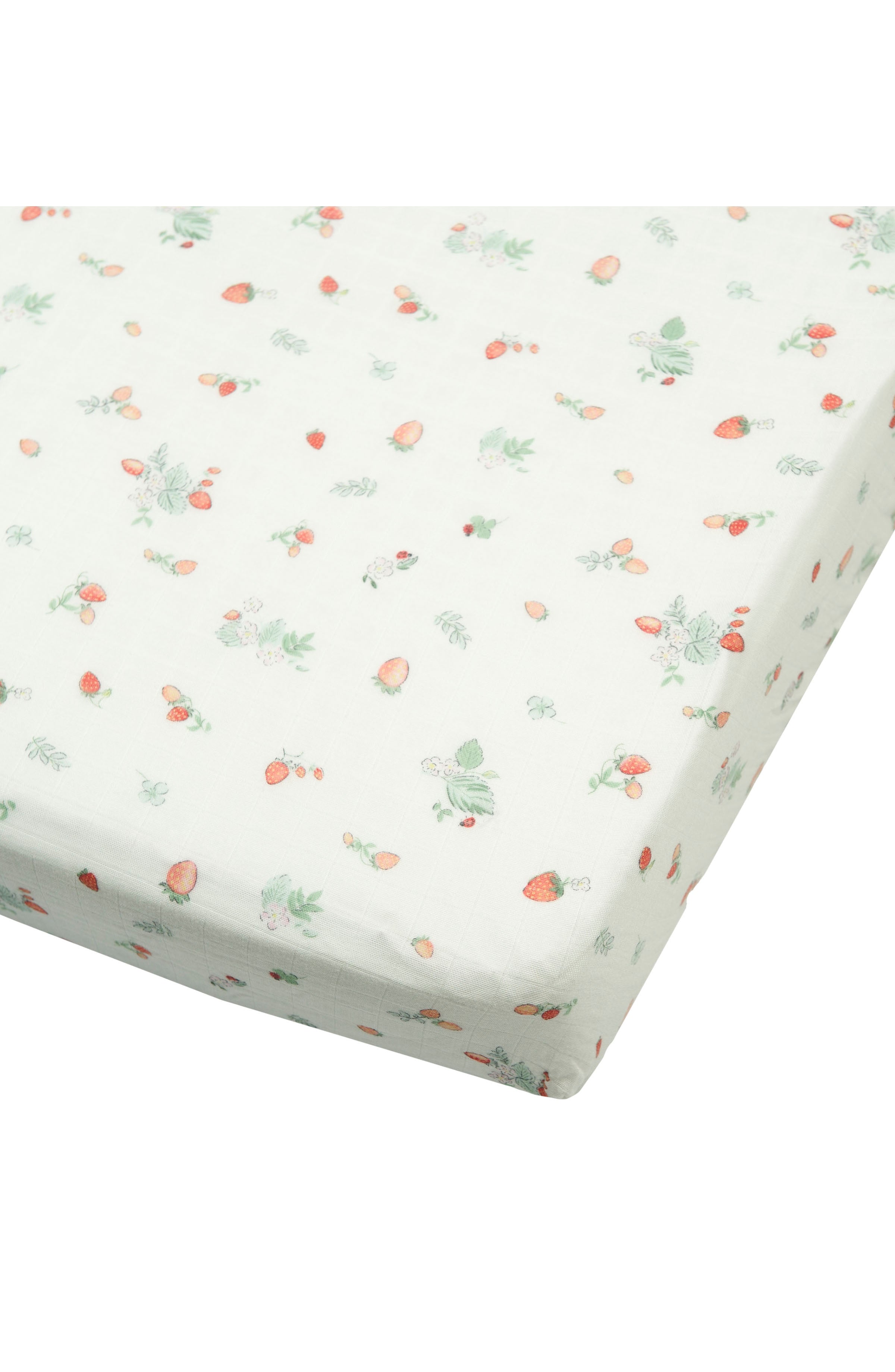 Muslin-Fitted-Crib-Sheet-Strawberry-Field-1