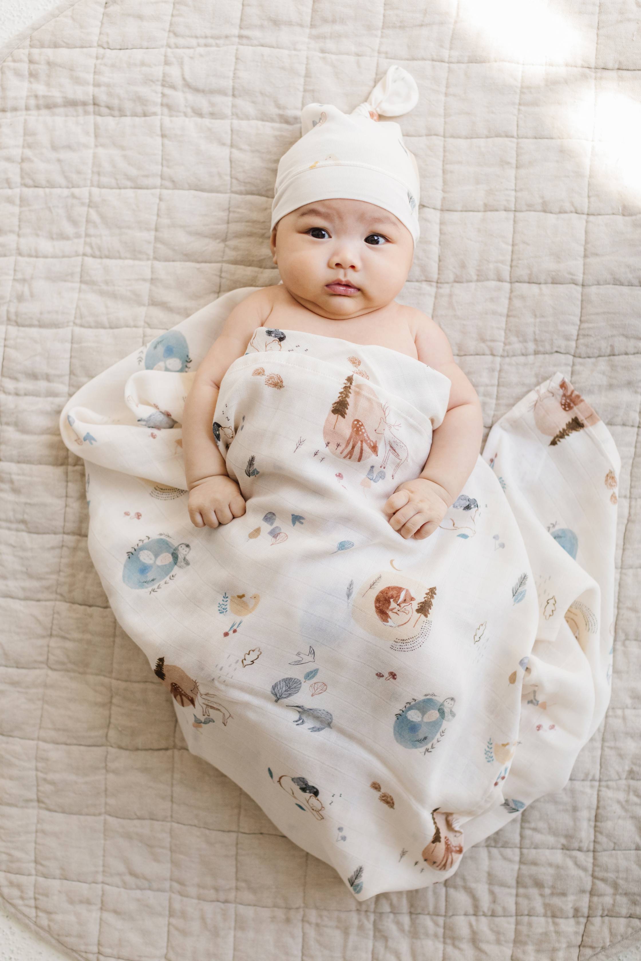 Muslin-Swaddle-Cozy-Forest-1