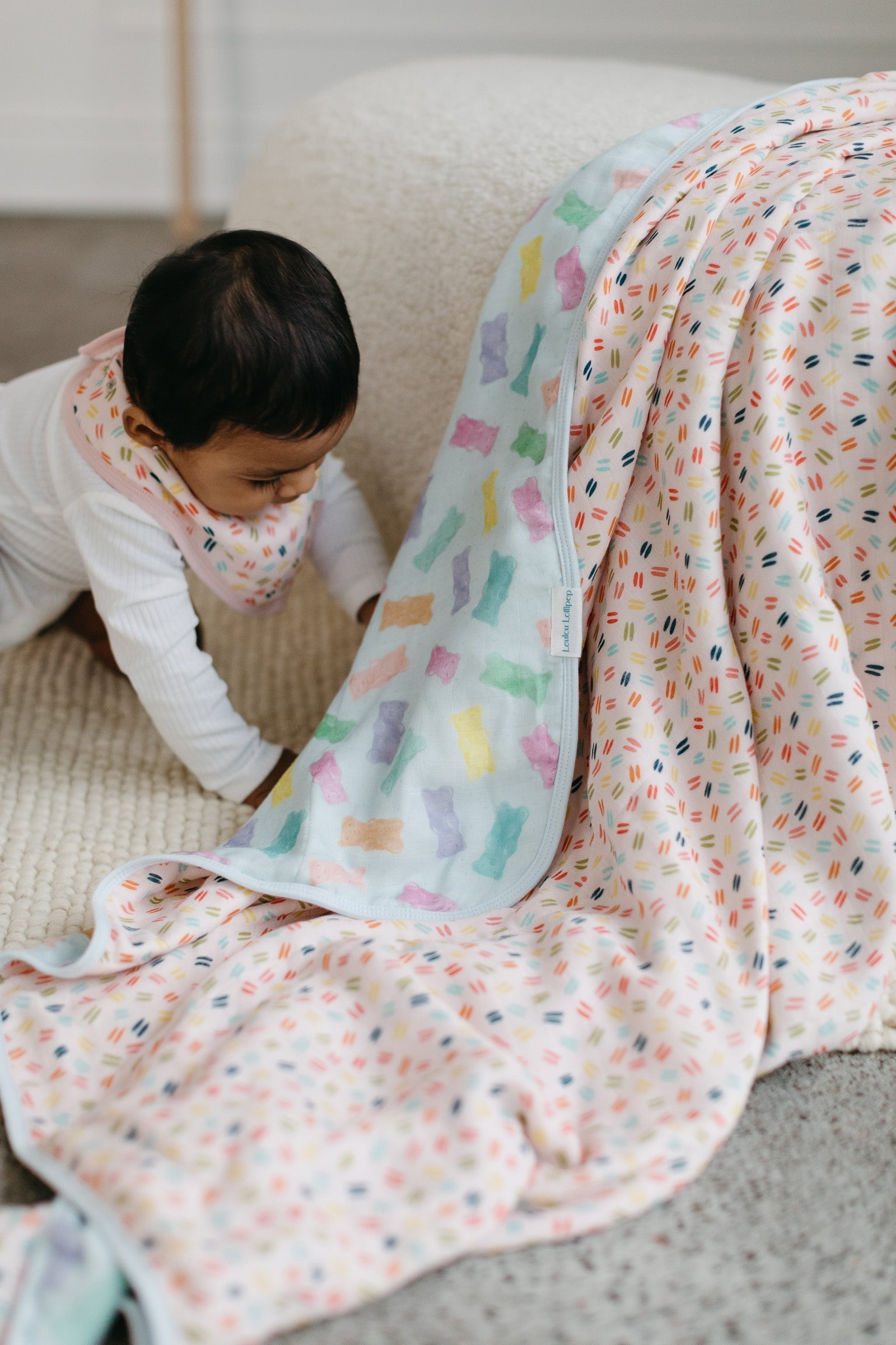 Muslin-Quilt-Gummy-Bears--2