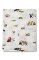 Muslin-Swaddle-Happy-Trucks-1