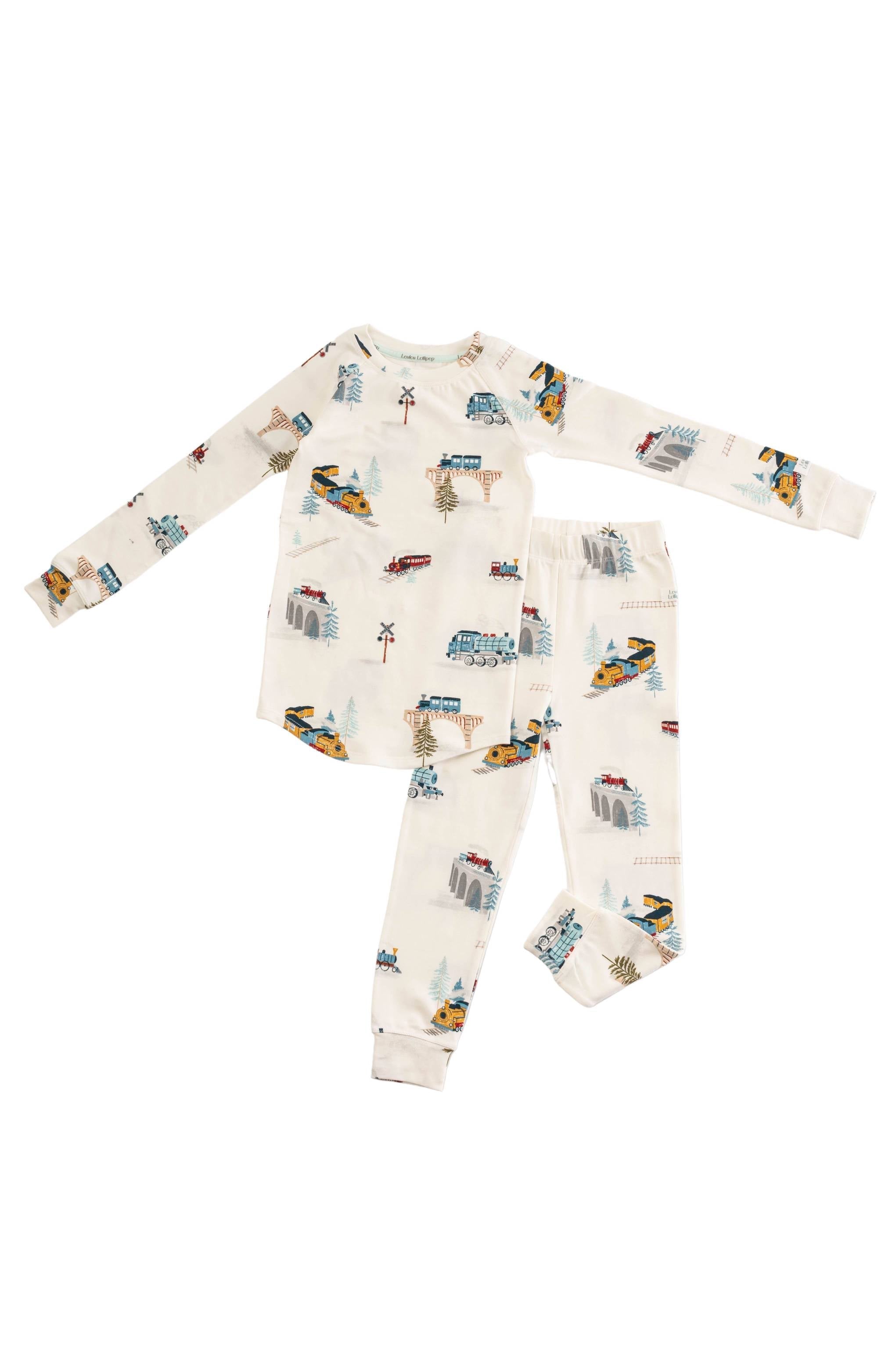 Long-Sleeve-Pajama-Set-All-Aboard-1